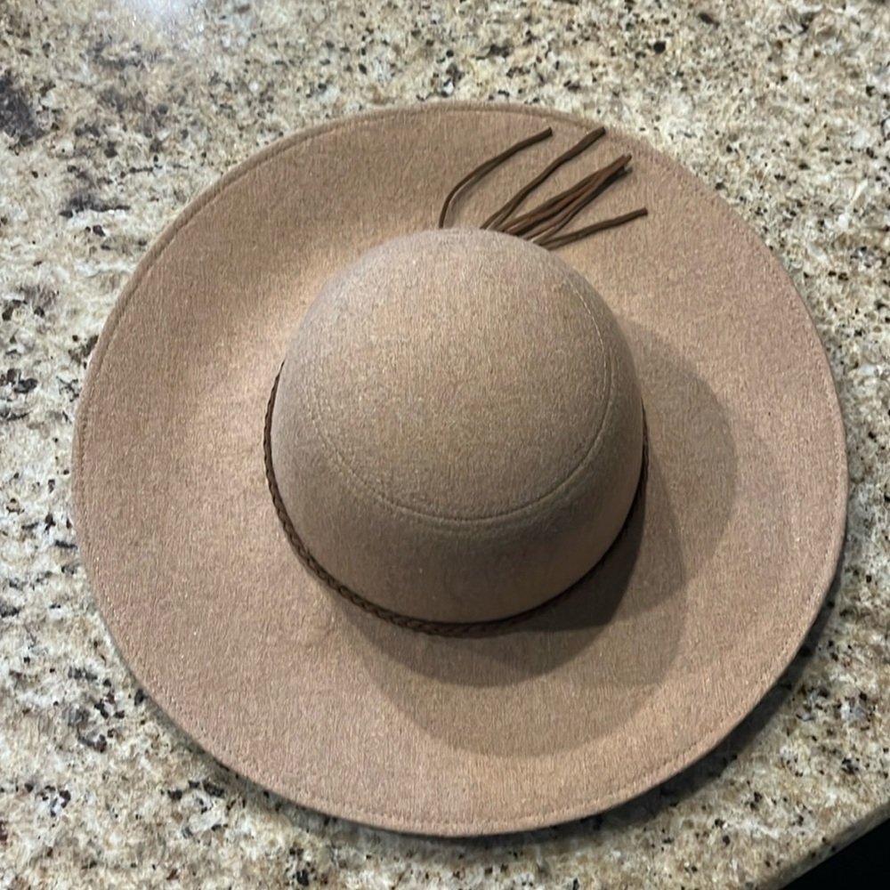 NWT floppy felt hat